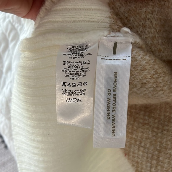 Loft Sweater - Picture 6 of 6